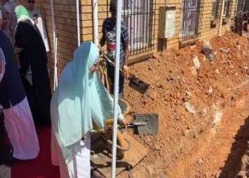 Laying of foundation of mortuary at Mowbray cemetery